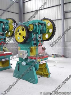 安徽巨星集團三洋機床廠 供應16t、25t、40t普通沖床，價格實惠，圖片展示